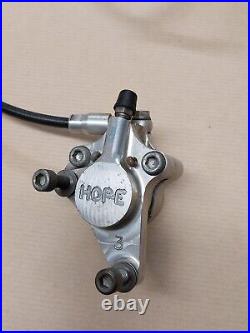 Hope Front (5) & rear (3) brakeset with hydraulic callipers & brake levers. MTB